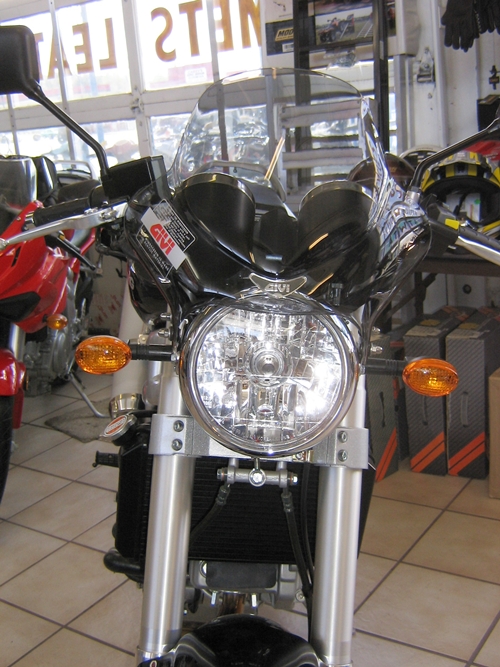 gt250 windshield