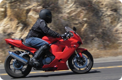 gt250r action